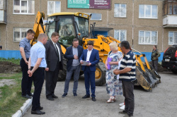 Депутаты БГД контролируют ремонт дворов по национальному проекту