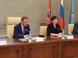 Галина Буевич приняла участие в обсуждении подготовки к празднованию Нового года и Рождества