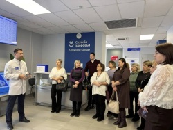 Депутаты гордумы встретились с жителями пригородной территории по вопросам медицинской помощи