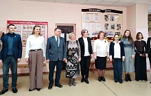 Иван Огнев принял участие в пробном ЕГЭ по русскому языку в рамках всероссийской акции