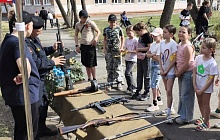 Депутаты помогли организовать патриотическую игру в преддверии Дня Победы