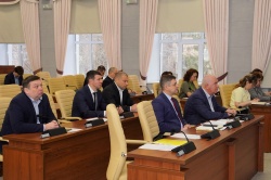 Корректировку порядка рассмотрения инициативных проектов обсудили на фракции «Единая Россия» в БГД