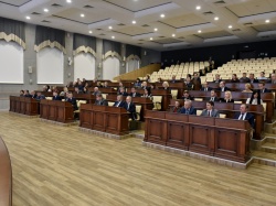 Уборку снега, ремонт дорог и подготовку к паводку обсудили на аппаратном совещании