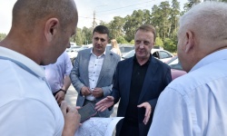 В Барнауле расширят парковку у онкологического диспансера «Надежда»