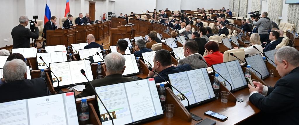 Депутаты АКЗС поддержали в первом чтении проект закона об увеличении штрафов за незаконную нестационарную торговлю