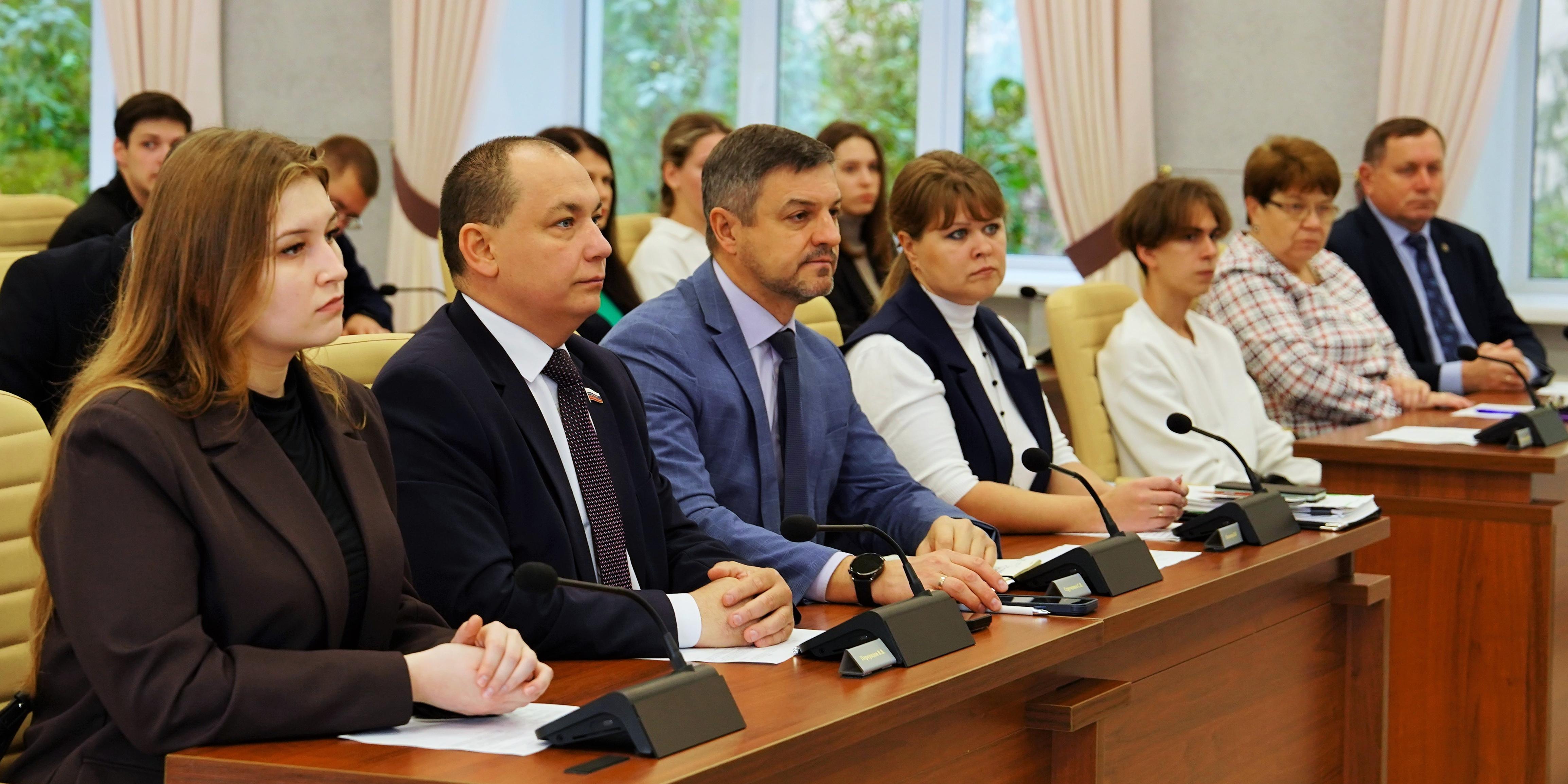 В Барнауле обсудили поправки в Устав города
