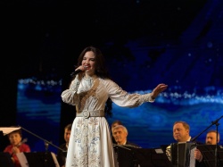 В Барнауле прошел большой праздничный концерт, посвященный Международному женскому дню