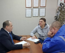 Павел Авкопашвили провел личные приемы граждан в пригородных поселках Барнаула