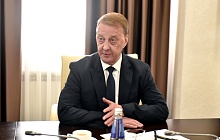 Руководители думских фракций обсудили с главой города Вячеславом Франком актуальные для Барнаула темы