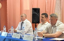 Навстречу жителям: развитие пригорода, контроль ремонта дорог и поддержка общественников