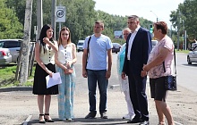 Навстречу жителям: приемка школ к новому учебному году, контроль за ходом благоустройства города