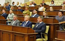 В преддверии профессионального праздника в Барнауле наградили лучших работников отрасли физической культуры и спорта