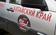 В День города из Барнаула отправили партию автомобилей в зону СВО и новые российские регионы