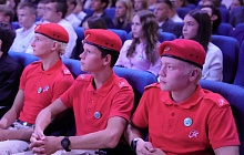 Более 200 талантливых барнаульцев получили именные выплаты главы города