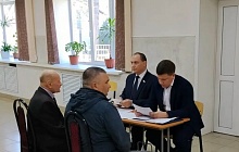 Павел Авкопашвили провел личные приемы граждан в пригородных поселках Барнаула