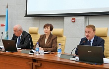 В Барнаульской городской Думе прошло заседание фракции «Единая Россия»