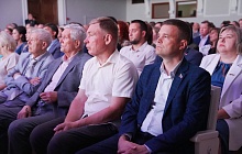 Общественный диалог без политики. Депутаты БГД поздравили Общественную палату Алтайского края с 20-летием