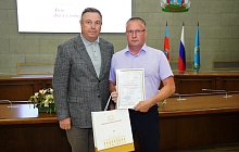 В преддверии профессионального праздника в Барнауле наградили лучших работников отрасли физической культуры и спорта
