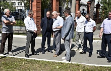 В Барнауле расширят парковку у онкологического диспансера «Надежда»