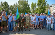 Депутаты Барнаульской городской Думы приняли участие в праздновании Дня Воздушно-десантных войск