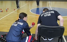 Павел Кравченко наградил призеров краевого чемпионата по бочча
