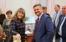 Десять депутатов городской Думы перешли в краевой парламент