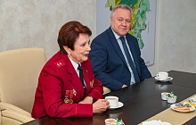 Почётным знаком «С благодарностью, Барнаул» награждена руководитель Роспотребнадзора по Алтайскому краю Ирина Пащенко