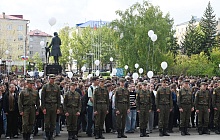 В Барнауле прошла памятная акция, посвящённая Дню солидарности в борьбе с терроризмом